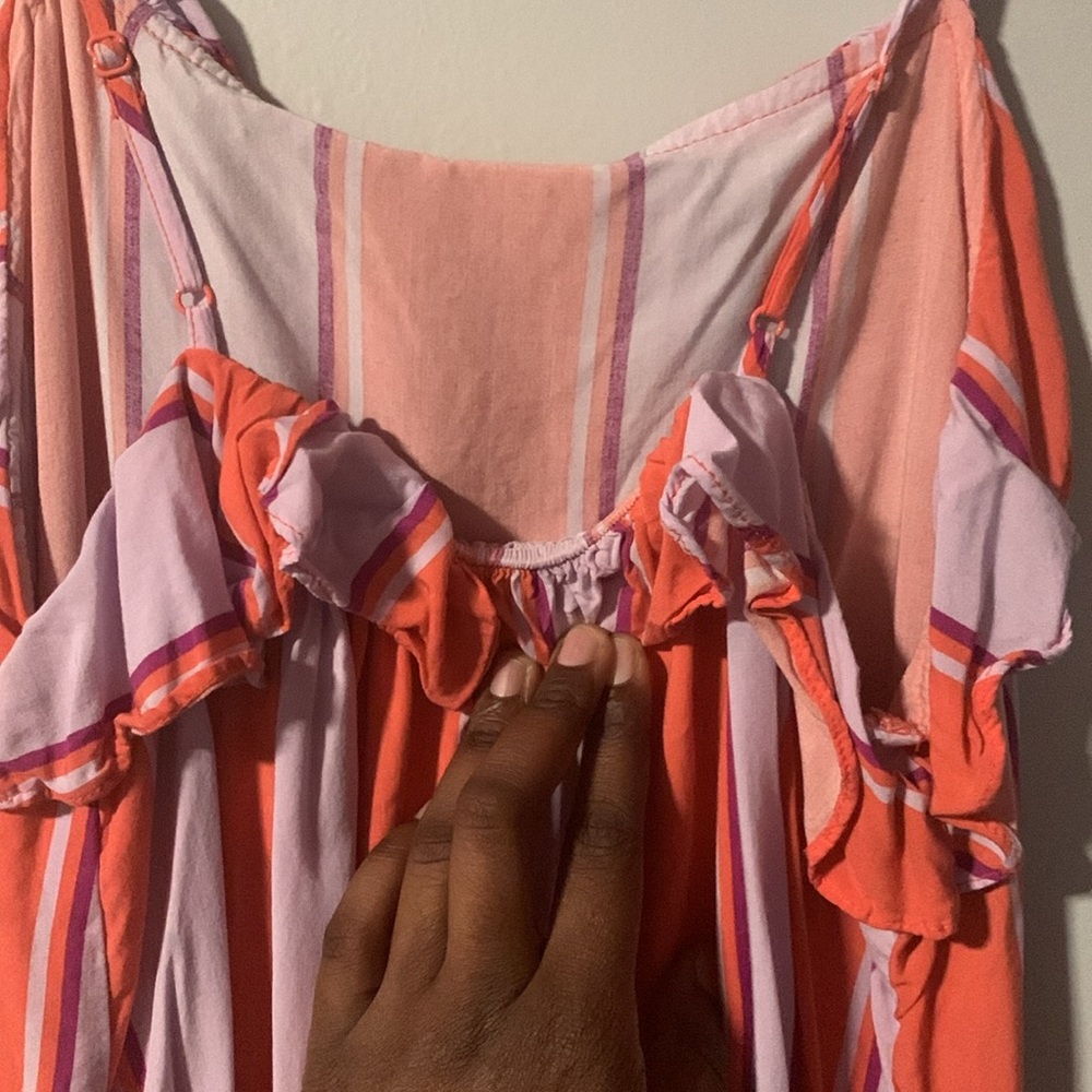 EUC Ruffled Striped Tank - Picture 3 of 7